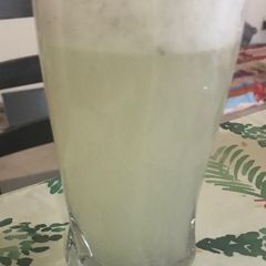 A picture of Mint Lemonade.