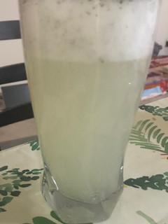 A picture of Mint Lemonade.
