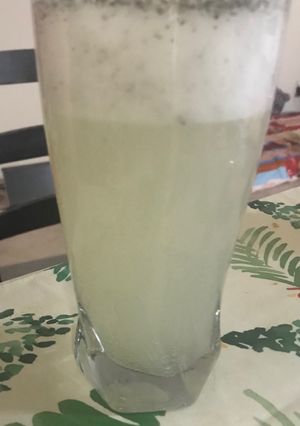 A picture of Mint Lemonade.