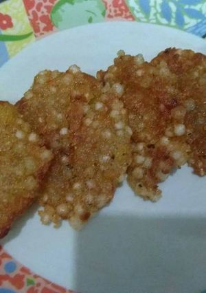 A picture of Sabudana vada.