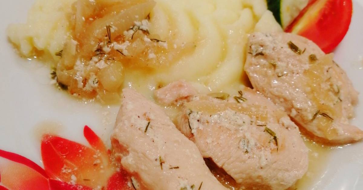 Куриное филе с подливой. Куриное филе в сметанно чесночном соусе рисунок