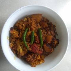 A picture of Gobi aaloo.