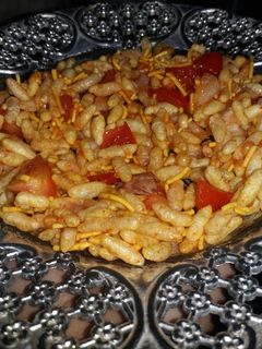 स्पाइसी भेल (Spicy bhel recipe in Hindi) रेसिपी मुख्य फोटो