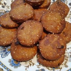 A picture of Meethi tikkia.
