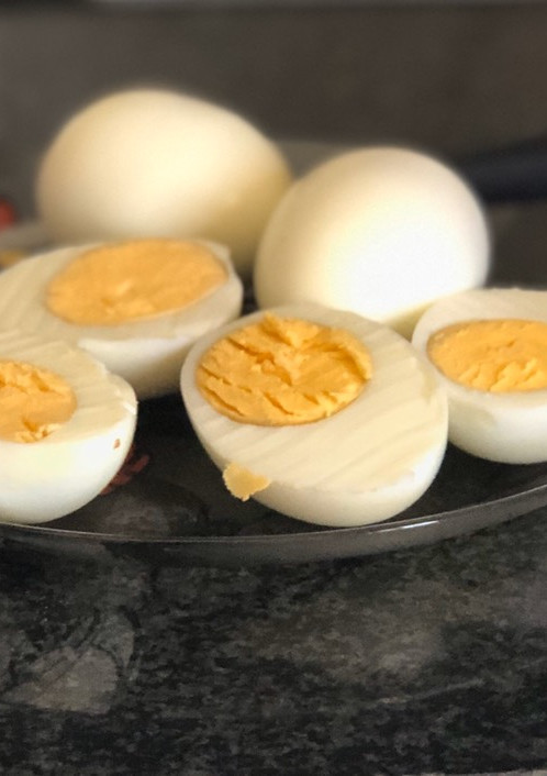 Una foto de Huevos cocidos Olla gm g