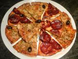 Pizza de atún- Pizza de chorizo
