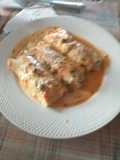 Canelones de jaiba con alcaparras