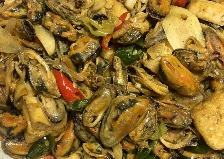 Tumis Kerang & Tahu ala Warteg
