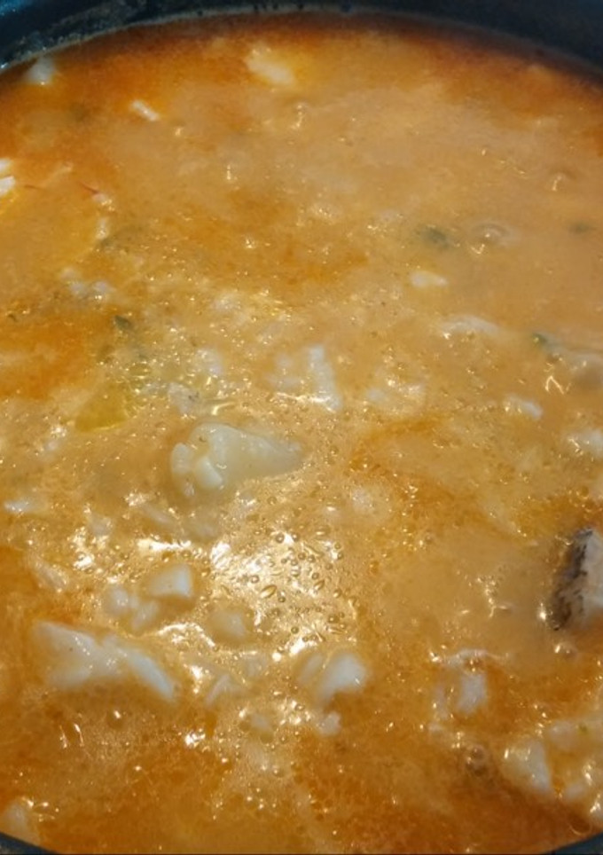 Una foto de Patatas con arroz y bacalao