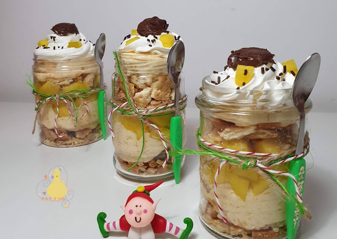 *Cheesecake de mango fresco con crema de calabaza en frasquitos*