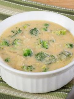 صورة لوصفة طريقة عمل شوربة البروكولي