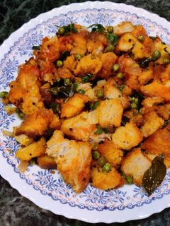 ব্রেড- উপমা(Bread- upma recipe in Bengali) রেসিপির প্রধান ছবি