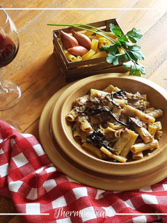 Una foto de Tortiglioni con salchichas y setas con Thermomix