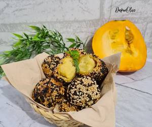 Resep Terbaru Onde Onde Kabocha isi Kacang Hijau Enak Sederhana