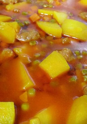 Foto principal de Guiso de Salchichas, Papas y Verduritas