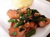Pechuga de Pollo Estilo Oriental con Puré de Papas