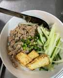 Bún thịt xào