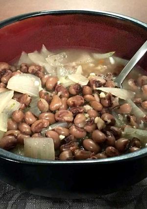 A picture of Budget-Friendly Black Eyed Pea Soup.