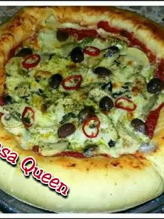 صورة لوصفة البيتزا المحشية الأطراف🍕