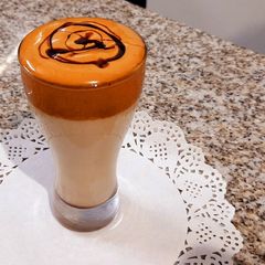 A picture of Dalgona coffee.