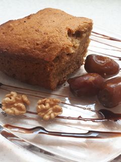 عکسی از دستور کیک خرما