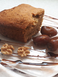 عکسی از دستور کیک خرما