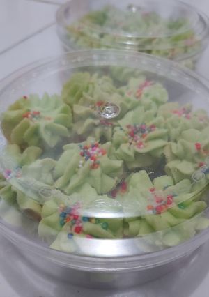 Foto resep Semprit pandan simple dan mudah