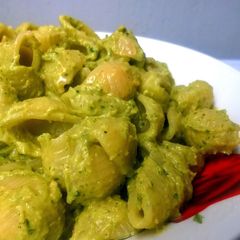 A picture of Shell Pasta in Avocado Pesto.