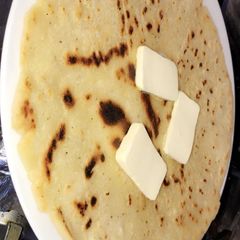 A picture of Makki Ki Roti.