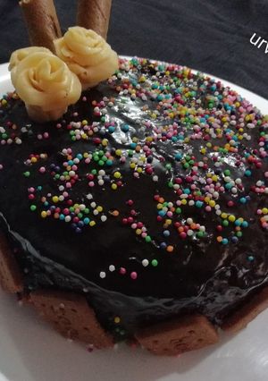 A picture of Chocolate samolina cake.