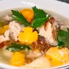 Sup daging bening simpel রেসিপির প্রধান ছবি