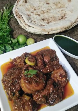 A picture of Special chicken Karahi.