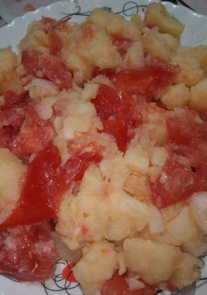 صورة لوصفة شلاضة بالبندورة والبطاطا 🍅🥔🌰
