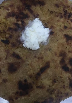 A picture of Stuffed paratha.