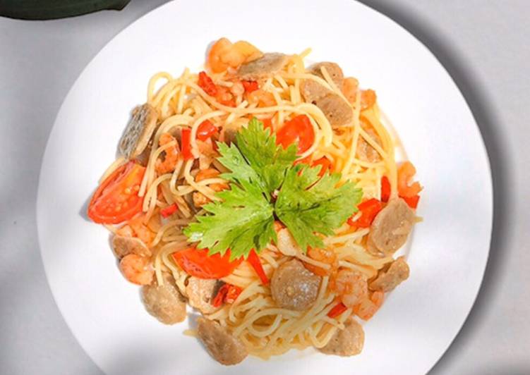Cara Gampang Membuat Spaghetti Aglio e Olio Simpel, Lezat