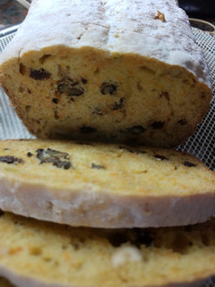 Una foto de Budín de zanahoria y frutos secos ❤️🥕