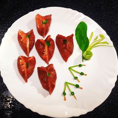 A picture of Heart-beet Momos.