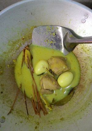 Foto resep Opor Ayam Sederhana