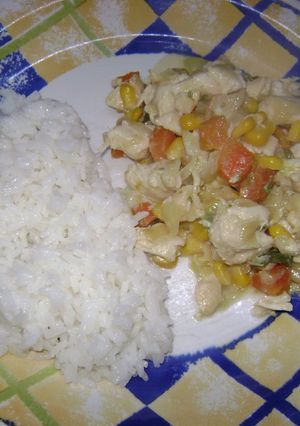 Una foto de Mix express de pollo a la crema