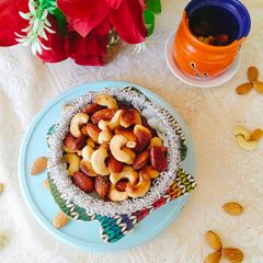 Salted Cashewnuts 😋 Almond 😋 Roasted Kaju – Badam A picture of Salted Cashewnuts 😋 Almond 😋 Roasted Kaju – Badam.