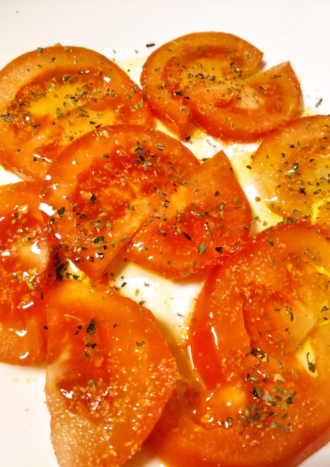 Una foto de Tomates"aliñaos"
