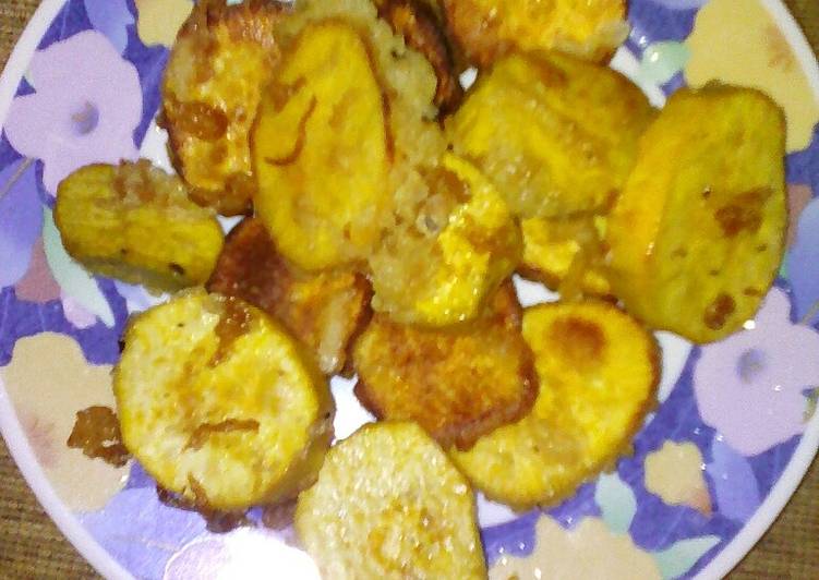 Ketela Goreng Tepung by: Erni Hartanti.Amdπππ