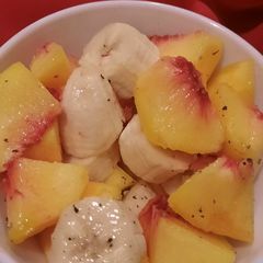 A picture of Mixed Fruit bowl.