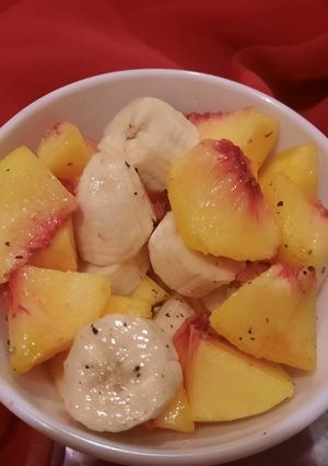 A picture of Mixed Fruit bowl.