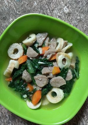 Foto resep Simple Capcay Sawi Chikuwa Bakso
