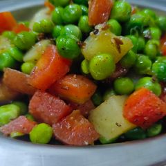 A picture of Gajar matar ki sabzi,.