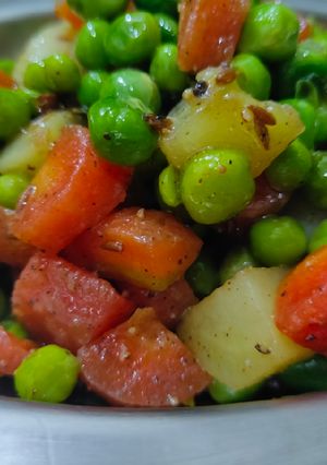 A picture of Gajar matar ki sabzi,.