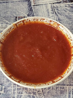 Una foto de Salsa barbacoa vegana rápida
