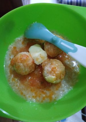 Foto resep MPASI 9m Bakso Ayam Saus Tomat