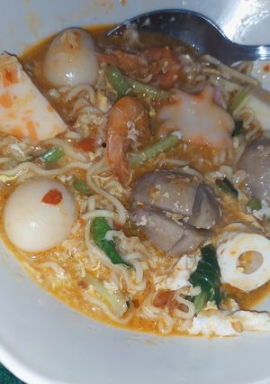 Foto resep Seblak Mie Komplit